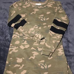 love-fire camo long sleeve dress size xs